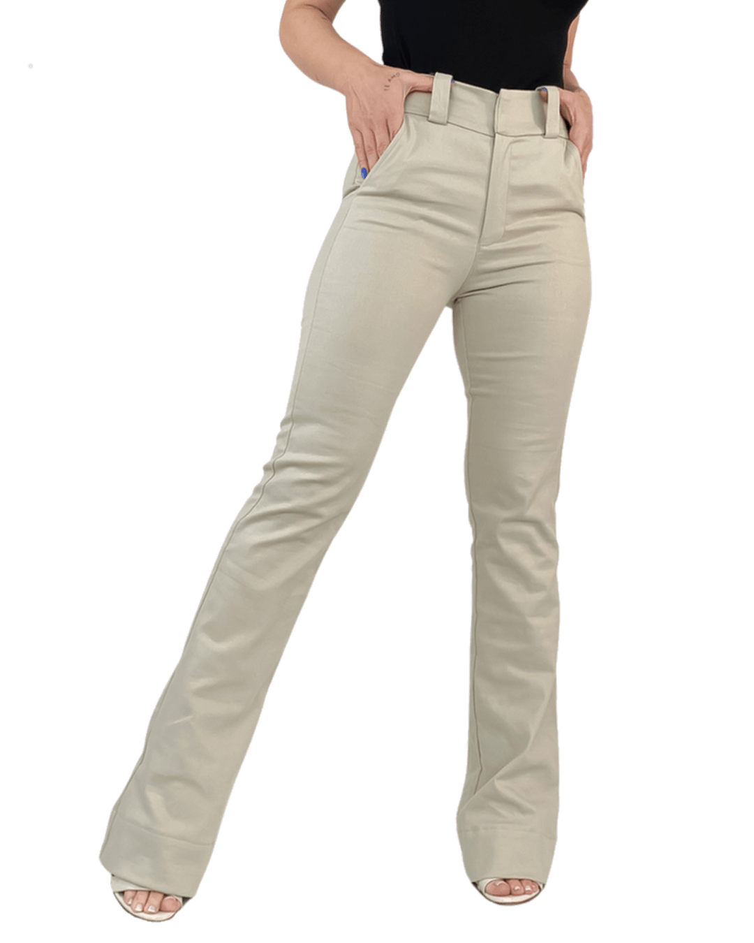 Kit com 1 Calça Flare Alfaiataria + 1 Calça Skinny Cropped Alfaiataria