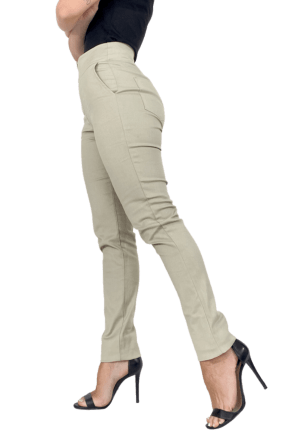 Calça SKINNY com BOLSO