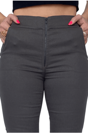 Calça SKINNY com BOLSO