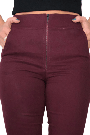 Calça SKINNY com BOLSO