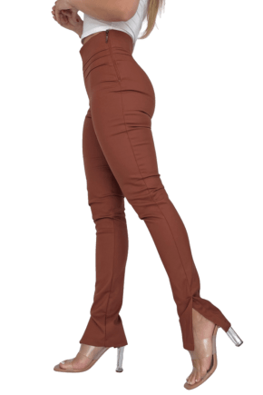 KIT COM 1 CALÇA FLARE CINTURA ALTA + 1 CALÇA SKINNY CINTURA ALTA